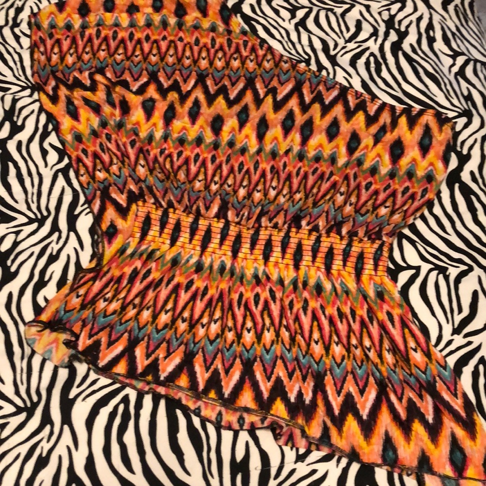 Love Always top Size Medium - EUC - Picture 2 of 2